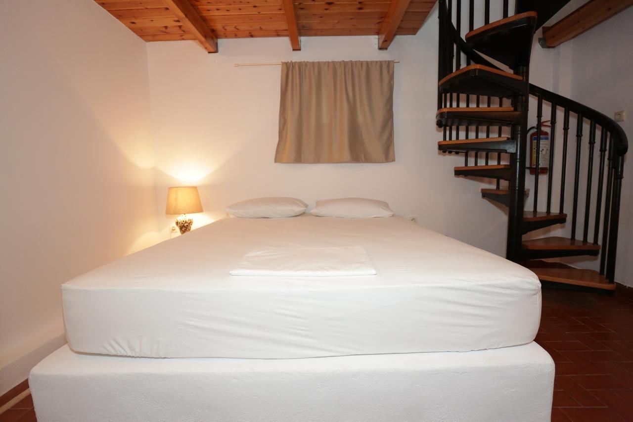 Artemis Suites Romanos (Messenia) Exterior foto