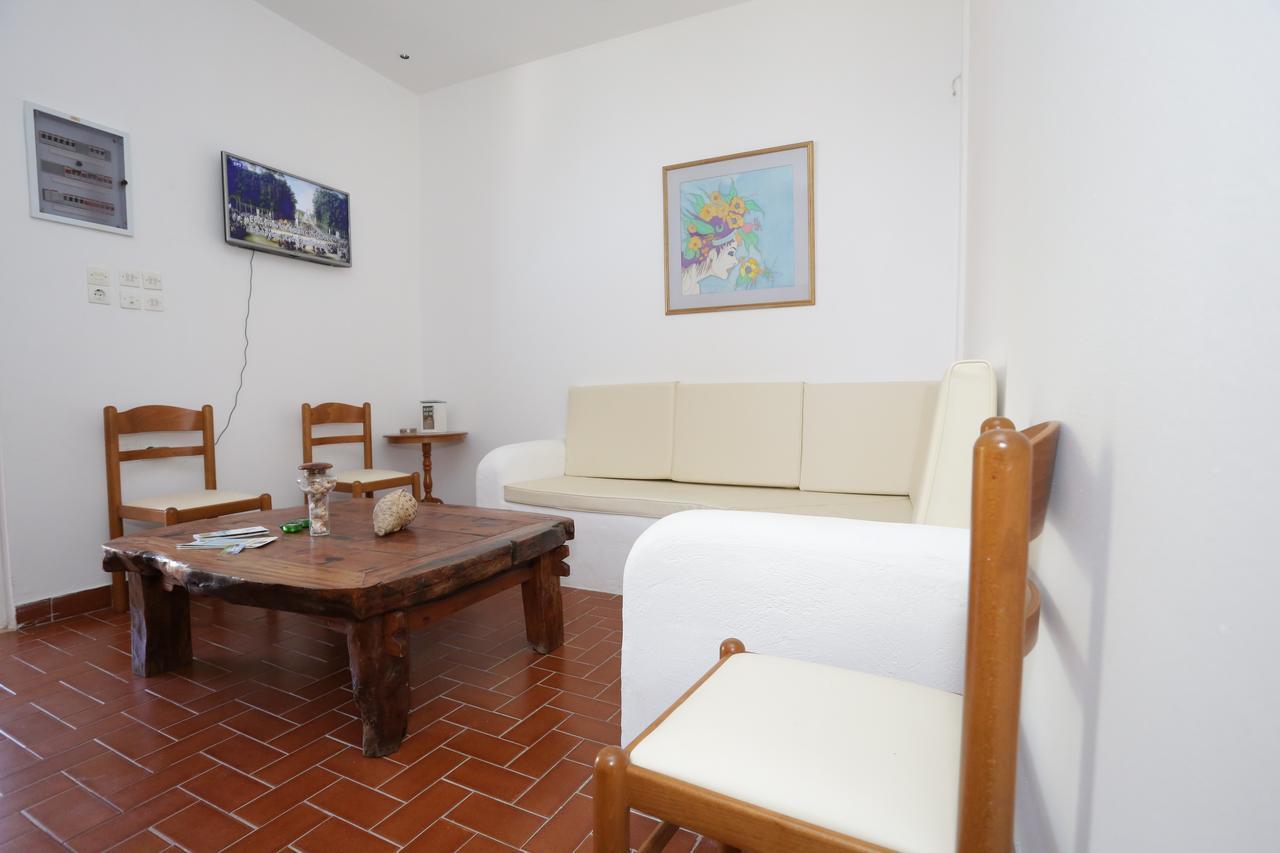 Artemis Suites Romanos (Messenia) Exterior foto